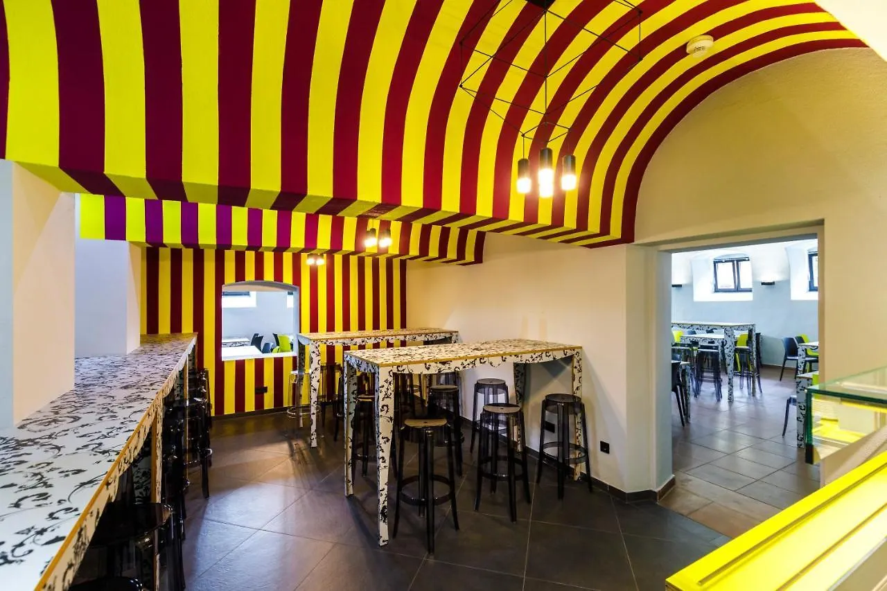 Youth Hostel Wuerzburg Wurtzburgo